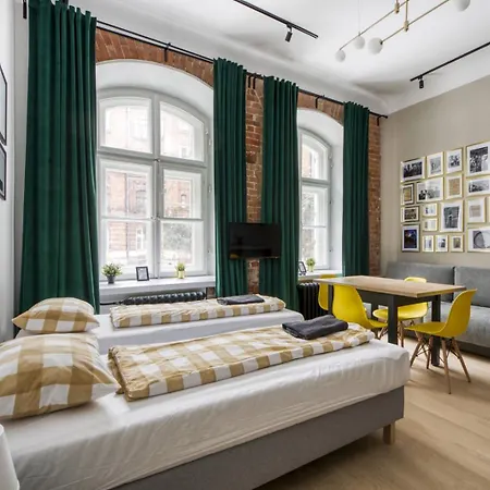 Appartement Labo Koneser Warschau